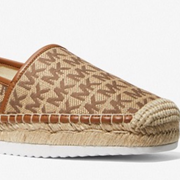 Brand-new Micheal Kors flat/ slip-on Espadrille for women size 9 - Picture 2 of 11